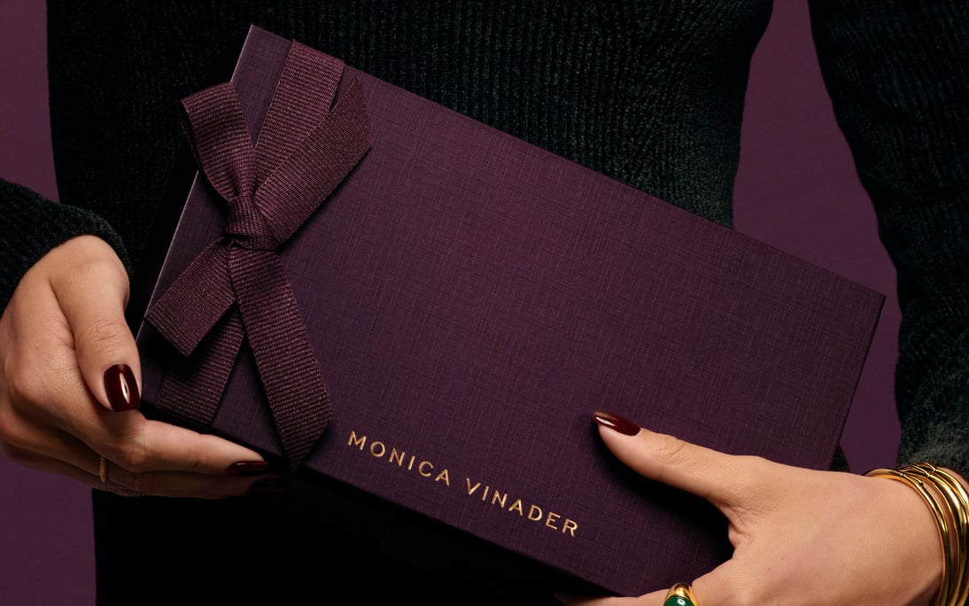 Why Should You Gift Jewellery To Your Loved Ones - Gift Idea Blog Tips For Gifting Jewelry That Your Loved Ones Will Cherish