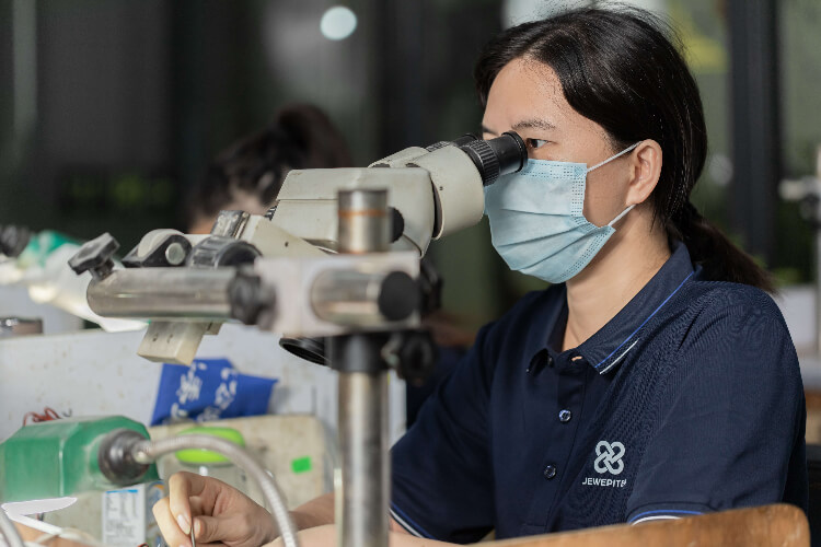 How To Prevent Jewelry From Tarnishing Over Time