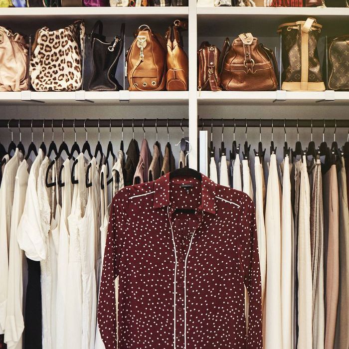 Best Fashion Hacks For Organizing Your Closet Effectively