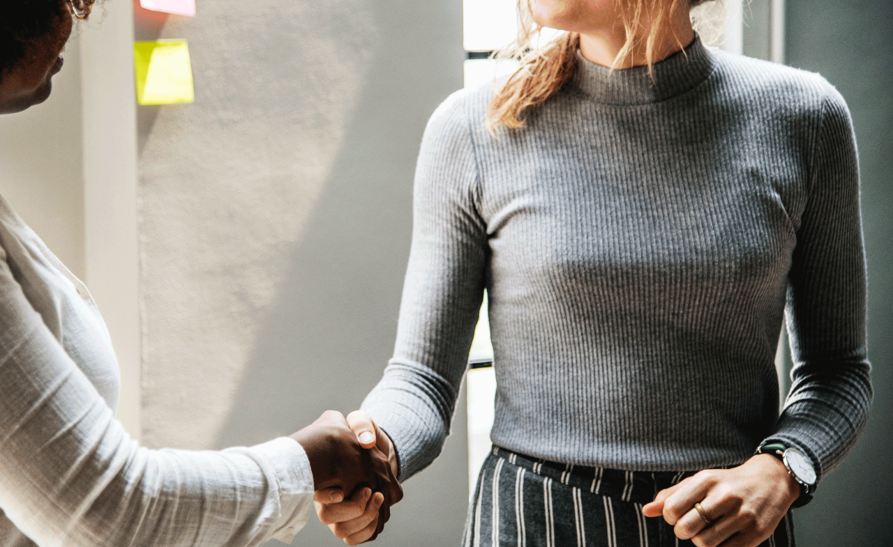 A Career Expert's Best Tips for Dressing Professionally | Who What Wear